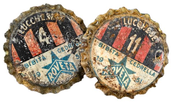 Luchese120 - gadget, tappi di bottiglia con lo stemma della lucchese